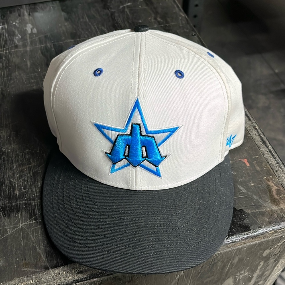 Mariners SnapBack